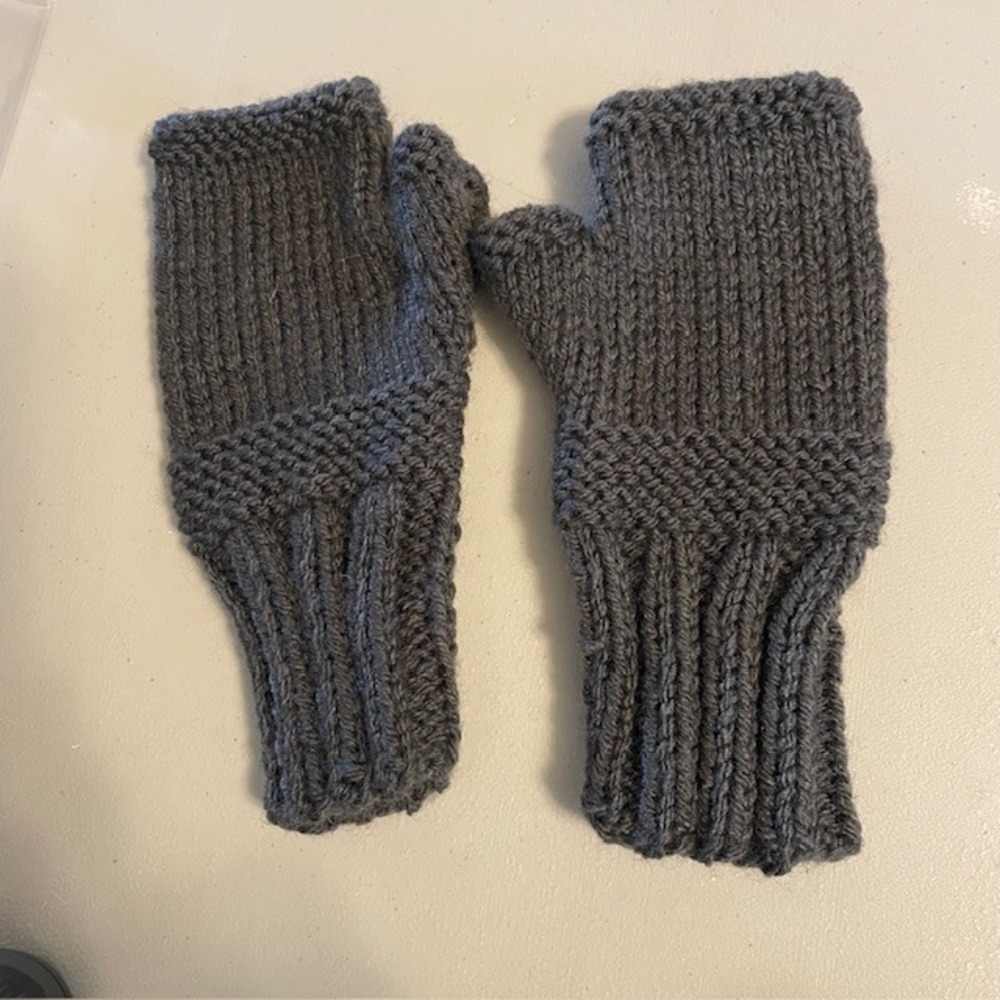 Hand Knitted Fingerless Gloves Dark Gray NEW